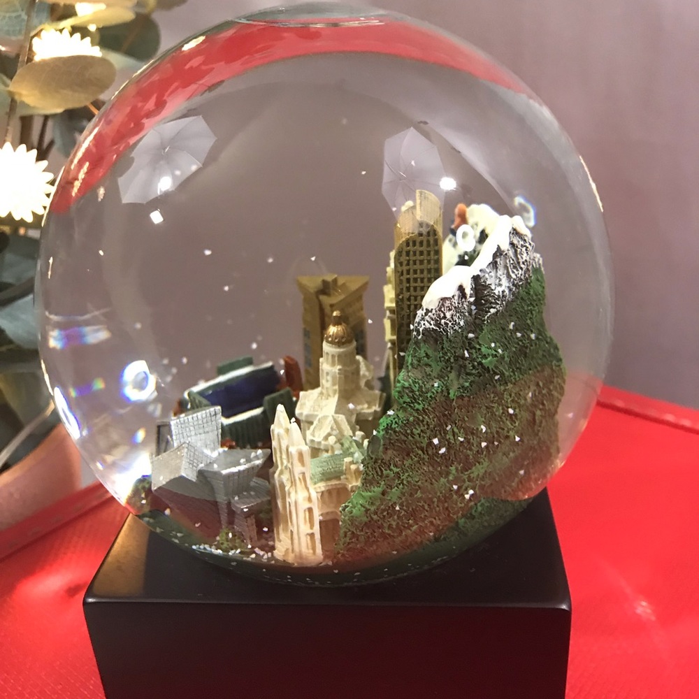 SOLD Saks Denver Skyline Snowglobe - Picture 3 of 4
